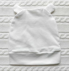 Touca branca em Algodão Pima com Orelinha