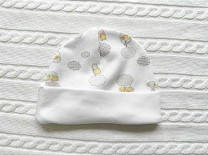 Touca branca em Algodão Pima Ursinho