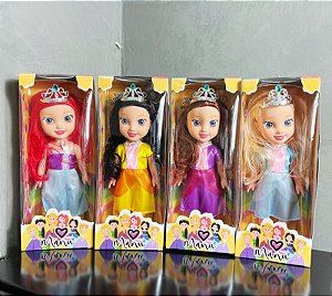 Boneca Manu