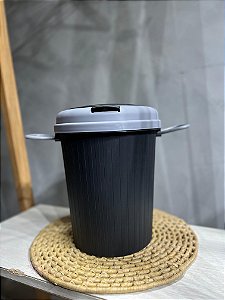 Cesto de Lixo C/ Alça e Botão