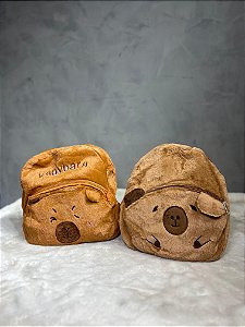 Mochila de Pelúcia Capivara - Love