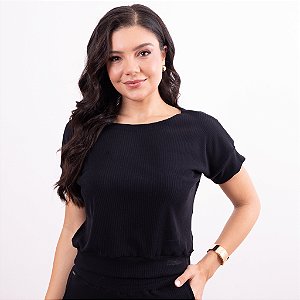 Blusa Canelada Manga Curta Decote Canoa Feminina