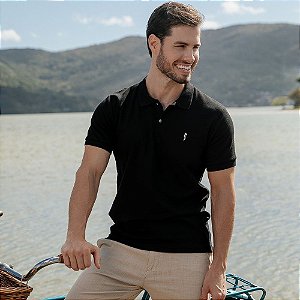 Polo Texturizada Com Detalhe Em Contraste Masculina