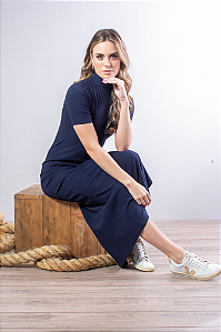 Vestido Longo Cotelê Soft Gola Alta Manga Curta com Fenda