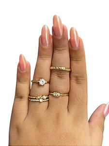 CONJUNTO DE ANÉIS (DOURADO) A5