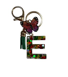 CHAVEIRO VERDE LETRA E - (pingente borboleta)