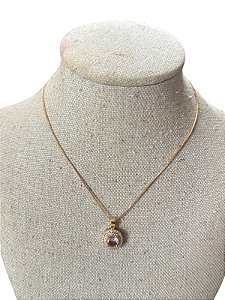 Colar Folheado Dourado Com Pedra Rosa- AK20