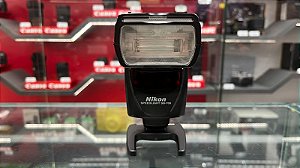 Flash Nikon Speedlight SB-700 – Usado