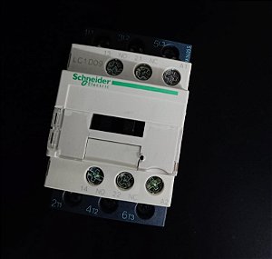 LC1 D09B7 Contator Tripolar 9a Com Bobina Em 24 V Tesys D (09a/24vca) - SCHNEIDER