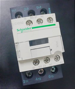 LC1D32P7 Contator Tripolar 32a 230vca 1na+1nf - SCHNEIDER