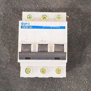 DZ47-63-C25 Disjuntor Tripolar Din 3ka Curva C 25ª – JNG (USADO)