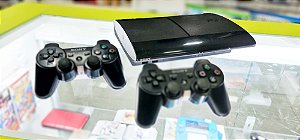 PlayStation 3 - Super Slim - 250Gb - Seminovo + 2 controles + 3 *Jogos Seminovos à sua escolha