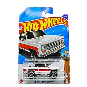 Hot Wheels 75 Chevy Blazer Custom HW Dirt - Mattel
