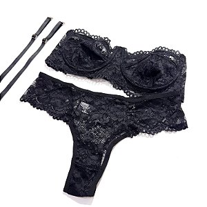 Conjunto Yas - Preto