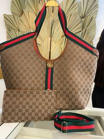 Bolsa Gucci Giglio com Carteira de Brinde