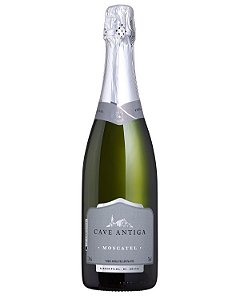 Vinho Nacional Moscatel Cave Antiga 750ml