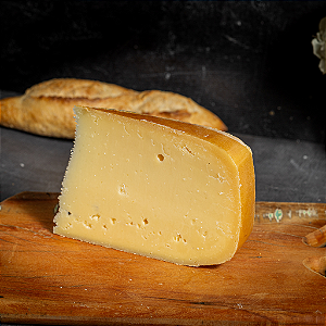 Queijo Lá de Madre 6 Meses de Maturação 200g