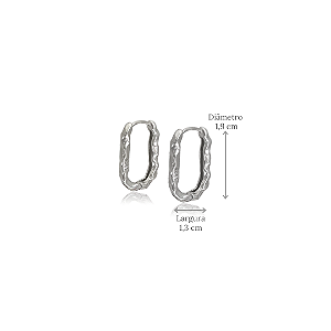 Brinco Argola Retangular Prata 925 Textura Irregular Polida e Fecho Click