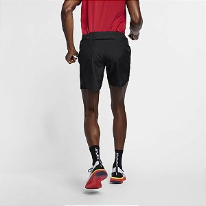 Bermuda Nike Running 7 Preto CK0450 - Vip Sports  Aqui você encontra  roupas e artigos esportivos com frete rápido e parcelamento.