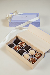 Caixa com 10 Brigadeiros