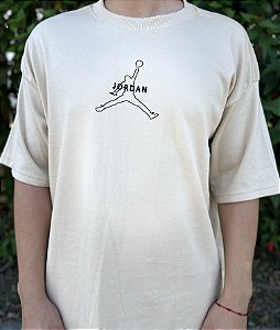 Camiseta Nike Air Jordan Oversized Suedine