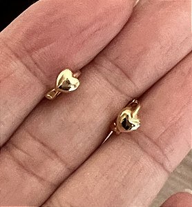 BRINCO ARGOLA CORAÇAO MINI BANHADO A OURO - ARGOLINHA