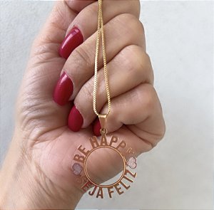 COLAR MANDALA BE HAPPY SEJA FELIZ BANHADO A OURO 18 K