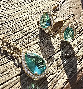 CONJUNTO COLAR E BRINCO GOTA TURMALINA COM ZIRCONIAS CRISTAIS BANHADO A OURO 18 K