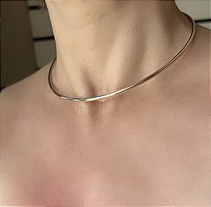 COLAR ARO TUBULAR BANHADO A OURO 18 K