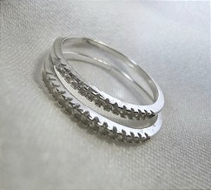 ANEL APARADOR DUO SLIM COM ZIRCONIAS EM PRATA 925