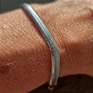 PULSEIRA SNAKE EM AÇO INOX 4MM X 18CM