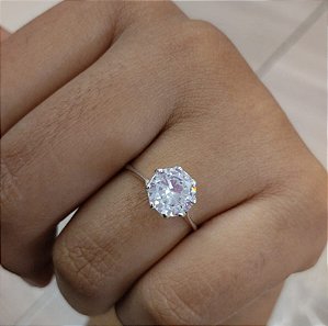 ANEL SOLITARIO COM ZIRCONIA CRISTAL EM PRATA 925 COM DETALHE - 9MM