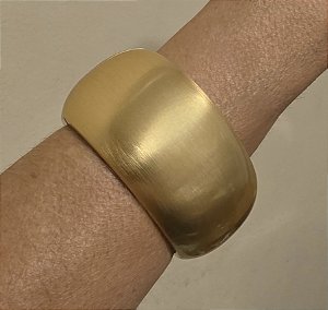 PULSEIRA BRACELETE FOSCO BANHADO A OURO 18K