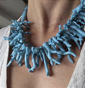 COLAR CORAIS RESINA TURQUESA