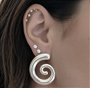 BRINCO CARACOL BANHADO A PRATA