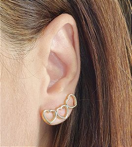 BRINCO EAR CUFF CORAÇAO BANHADO A OURO 18 K