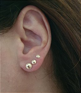 BRINCO TRIO ESFERAS BANHADO A OURO 18 K