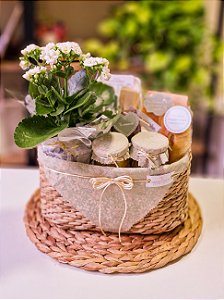 Cesta de Café da Manhã Afeto