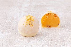 Brigadeiro Branco com Avelã