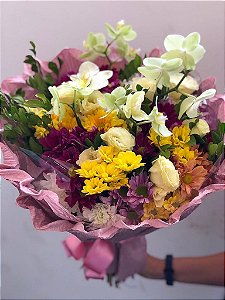 Buquê Flores Do Campo e Orquídea