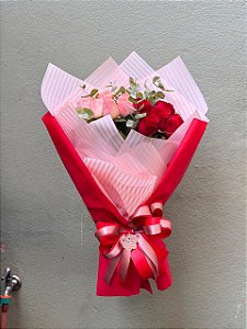 Buque duo 24 rosas luxo