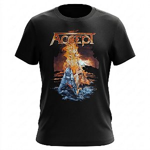 Camiseta Accept - Restless And Wild