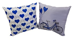 Kit 2 Almofadas Decorativas com Desenhos de Bicicleta Cor Azul 30x30cm