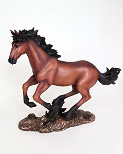 CAVALO EM RESINA MARROM 51 X 41 X12 CM OBJETO DECORATIVO