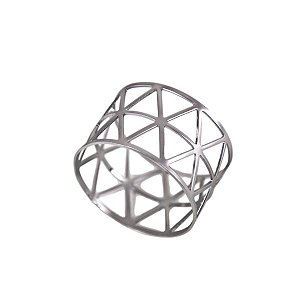 PORTA GUARDANAPO REDONDO EM METAL PRATEADO TRIÂNGULOS INVERTIDOS  4,5 CM MESA POSTA JOGO COM 4 UNIDADES