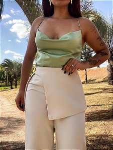 Blusa Cetim Decote Degagê Jane Verde Claro