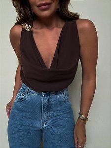 Blusa Decote Degagê Leonie Marrom