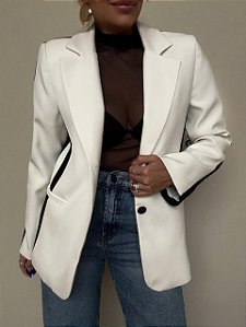 Maxi Blazer Alfaiataria Costanza Off White e Preto