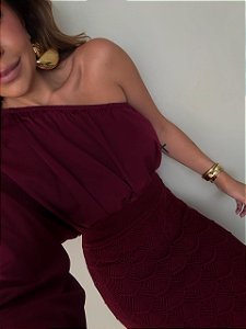 Body Nula Manga Isabella Vermelho Bordô