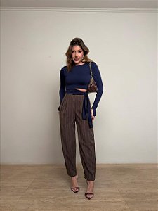 Calça Alfaiataria Risca de Giz Lorenza Marrom